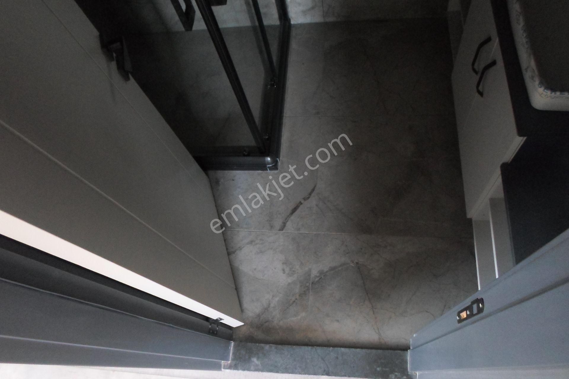 Mezitli-kuyuluk Mh-site-iskanlı-otoprk-2+1-jenrtör-kiralık Daire - Görsel 12