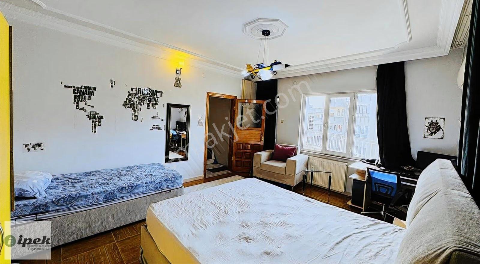 İpek Gayrimenkul - Emniyet Caddesi 3+1 Arakat - Görsel 14