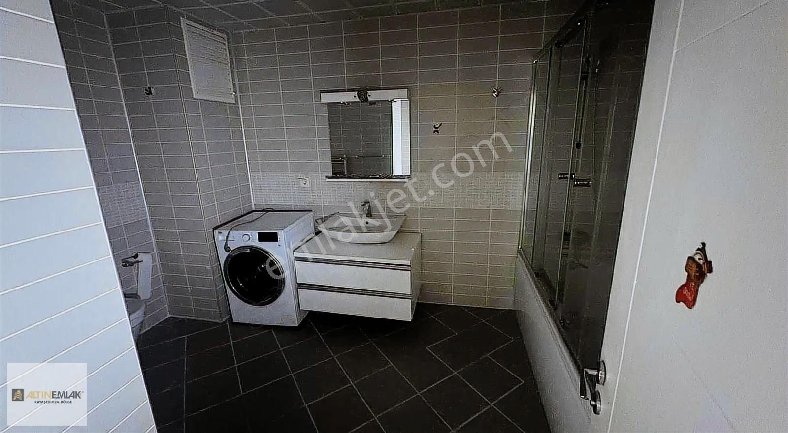 Bahçeşehir Akkoza Defne Sitesinde Boşş Satılık 3+1 Daire - Görsel 6