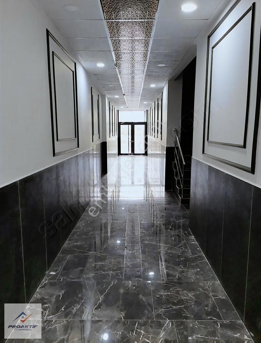 Merkez Plazada Proaktif'ten Kiralık Geniş Ofis - Görsel 2