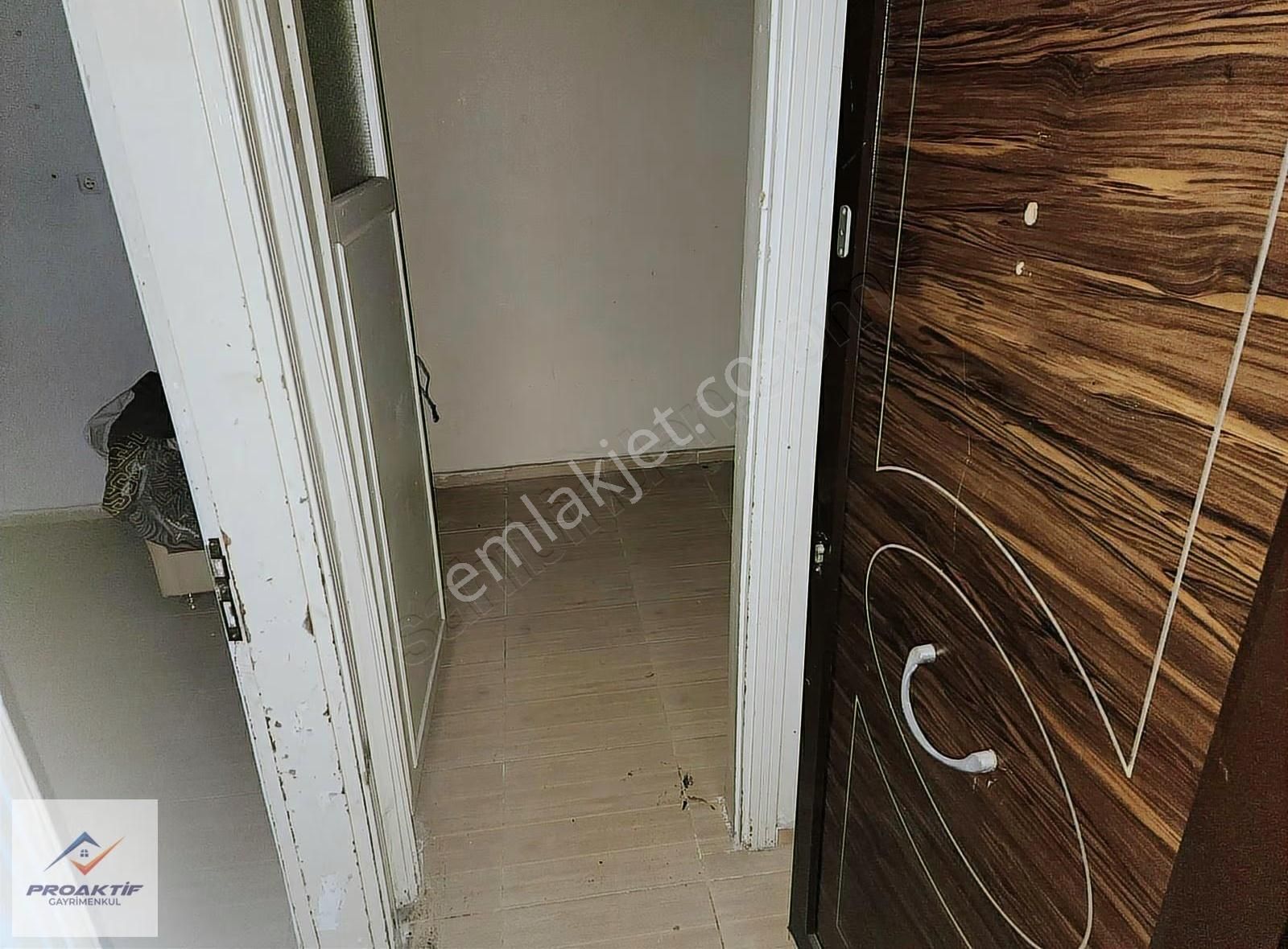 İstikla Mh'de | Temiz Ve Sakin Sokakta | Çarşıya Ykn 2 Katlı 2+1 - Görsel 26