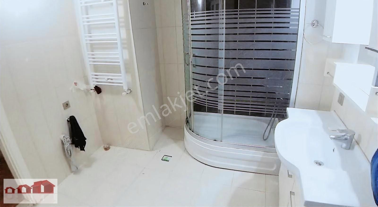 Ülkem Emlaktan Şirinyerde Sıfırlanmış Doğalgaz Kombi Klimalı 3+1 - Görsel 10