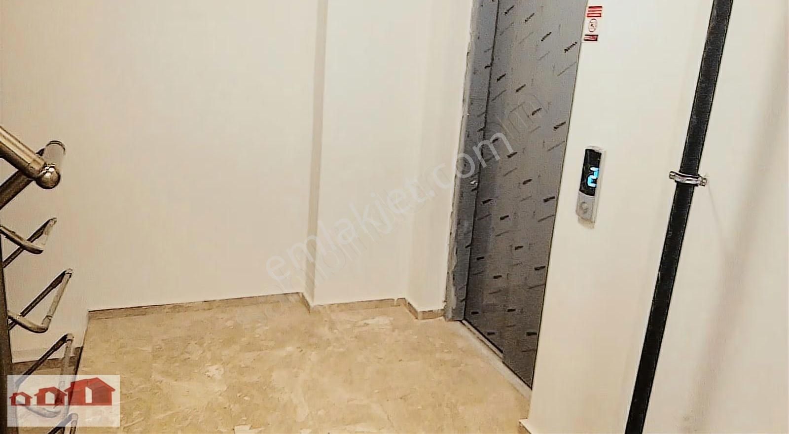 Şirinyer İzban Yanı Sıfır Eşyalı Asansör D.gaz Kombi Balkon 1+1 - Görsel 6