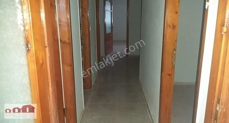 Ülkem Emlaktan Şirinyerde 3+1 135m2. Bakımlı Y.giriş - Görsel 2
