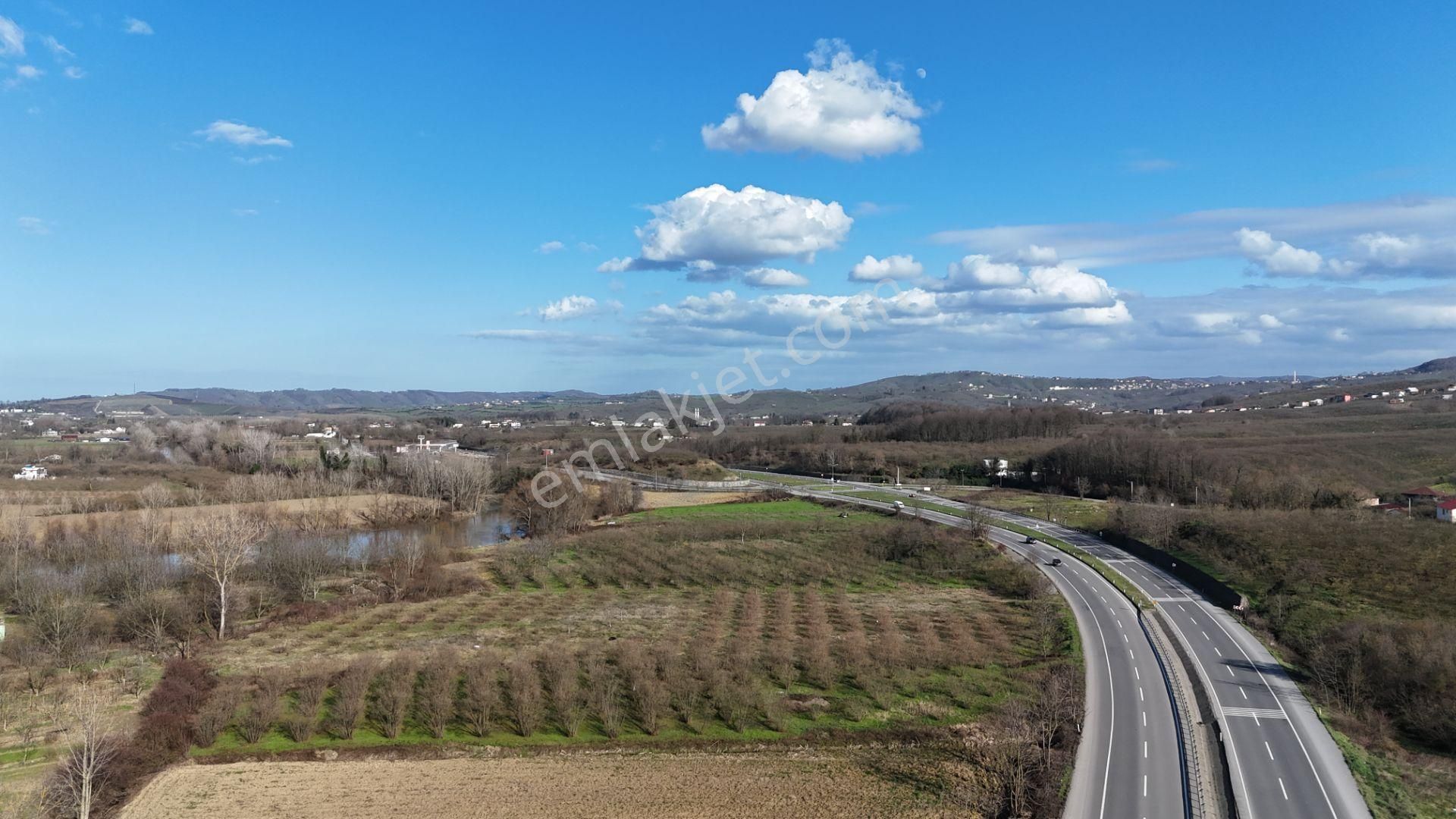 Re/max Mavi'den Limanderede Ana Yola Sıfır Yatırımlık Fındıklık - Görsel 3