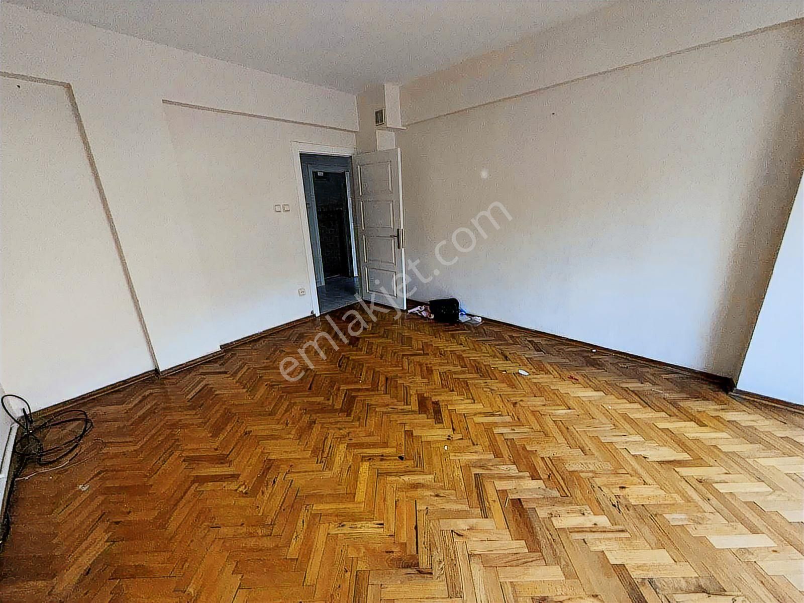 Nobelden Tarihi Dokuya Komşu Fırsat 2+1 Daire Zeynep Kamil - Görsel 3