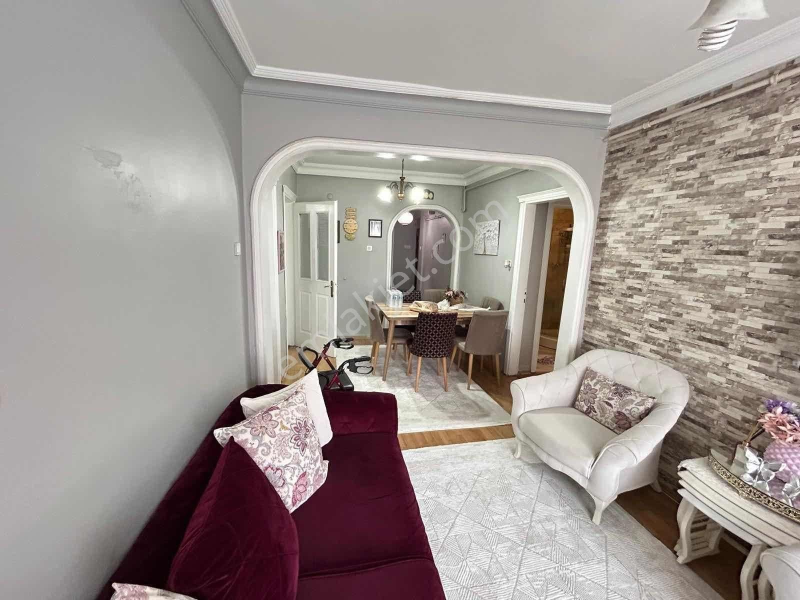 Zeynep Kamilde Satılık 3+1 Daire - Görsel 24