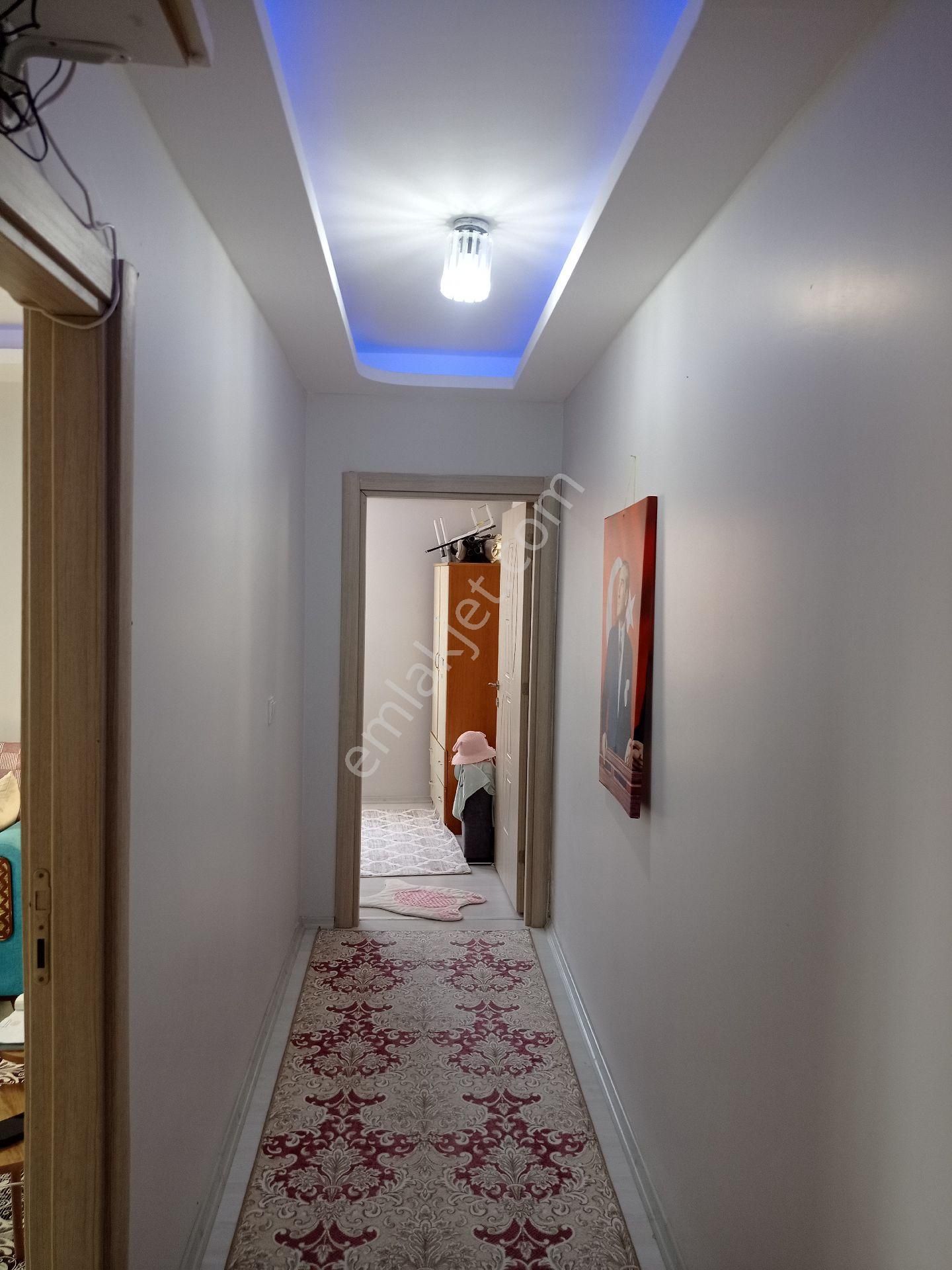 Tam Merkezde Gunboyu Tum Odaları Guneş Alan Köşe 2+1 Daıre