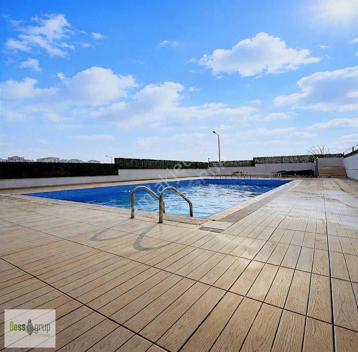 Beylikdüzü'nde Havuzlu Site İçerisinde 2+1 Satılık Daire - Görsel 5