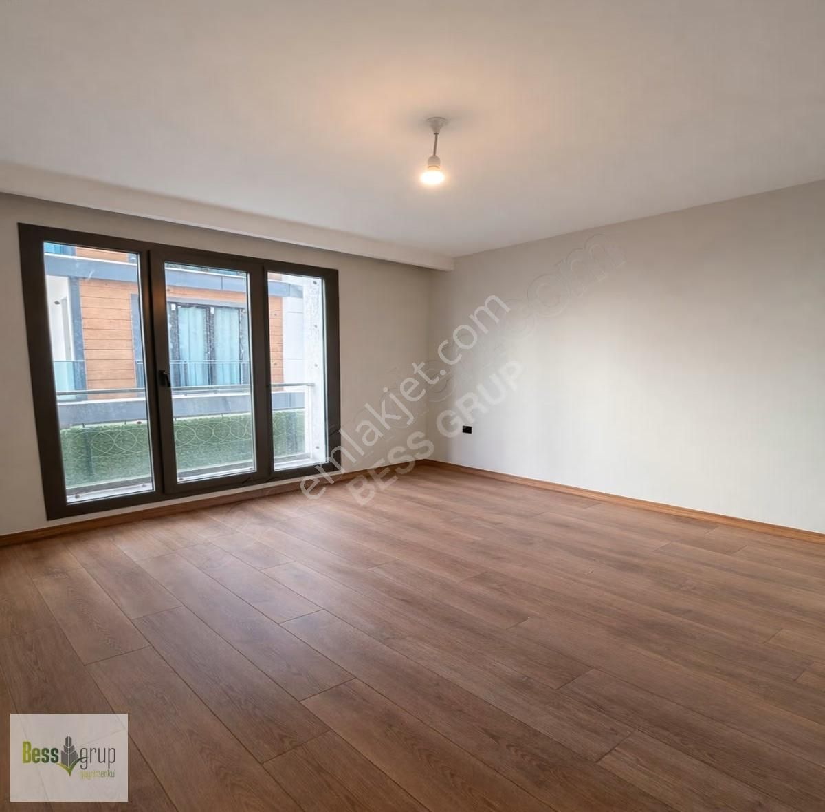 Beylikdüzü Bess Grup'tan Site İçerisinde 3+1 Ara Kat Daire - Görsel 4