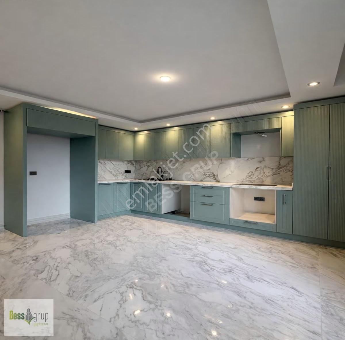 Beylikdüzü Bess Grup'tan Site İçerisinde 3+1 Ara Kat Daire - Görsel 26