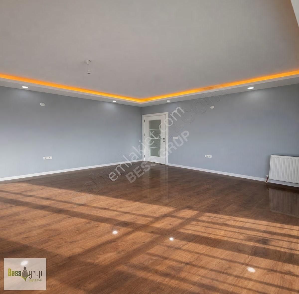 Beylikdüzü Merkezi Lokasyonda Site İçerisinde Satılık Daire - Görsel 25