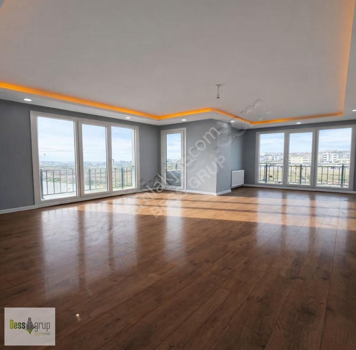 Beylikdüzü Merkezi Lokasyonda Site İçerisinde Satılık Daire - Görsel 12