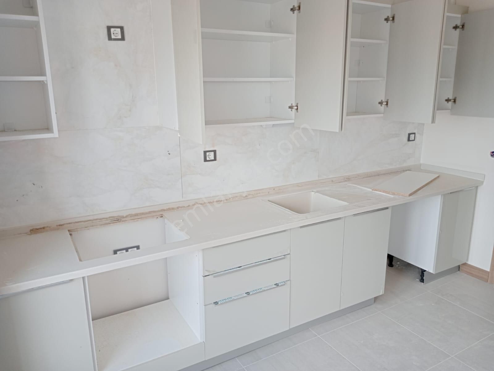 Adana Sarıçam Göztepe Tokilerde Kiralık 3+1 Aylık Verileçektir Fırsat Daire