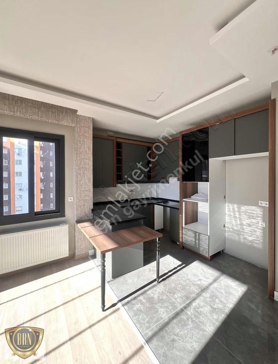 Brn Emlak'tan Mezitli Deniz Mah. 2+1 Satılık Daire
