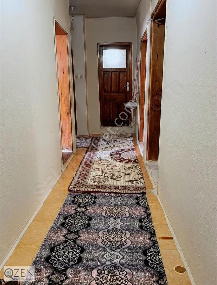 Tek Tapu | Köy İçi İmarlı | 300 M² Arsa İçinde Müstakil Evli - Görsel 4