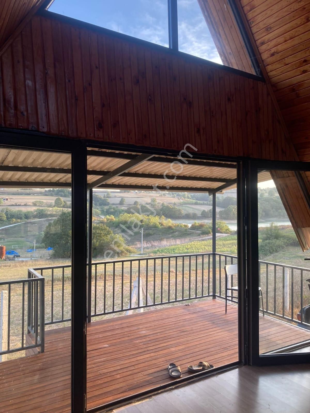 Adapazarı Salmanlı Mah. Göl Ve Orman Manzaralı Bungalov Ev - Görsel 13