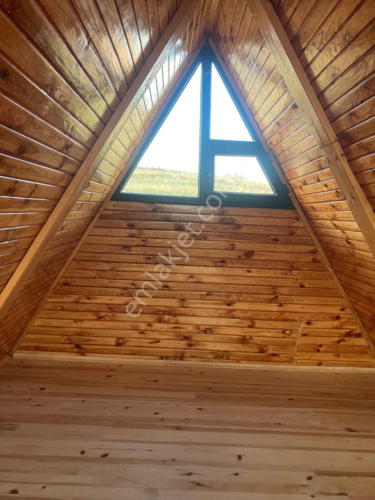 Adapazarı Salmanlı Mah. Göl Ve Orman Manzaralı Bungalov Ev - Görsel 7