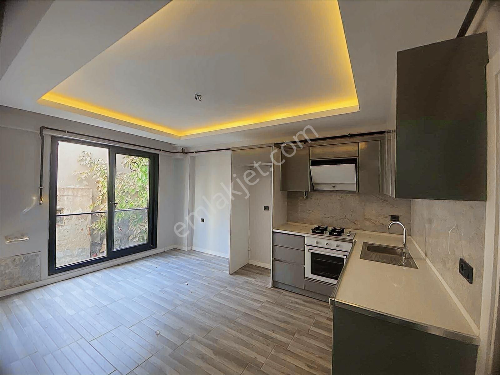 Atatürk Mah Kiralık Lüks 1+1 Daire