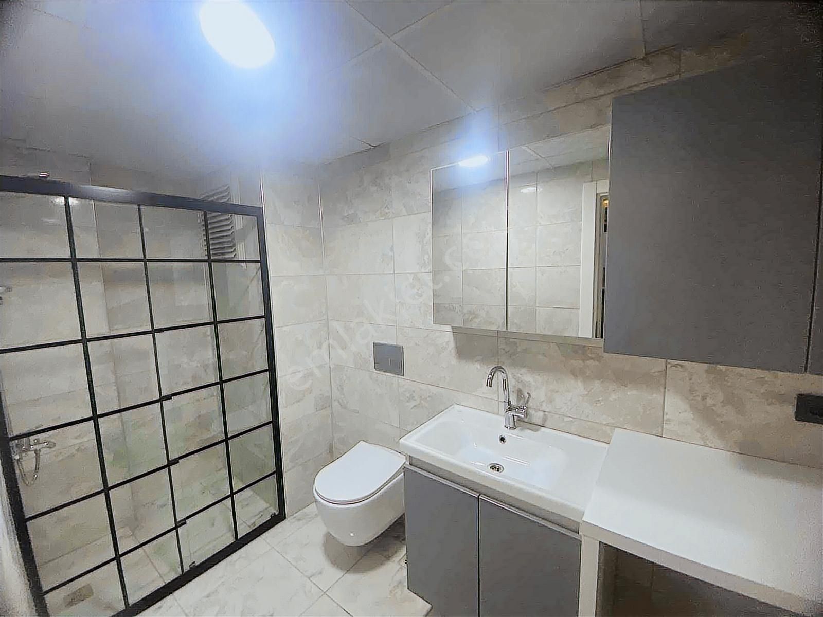 Atatürk Mah Kiralık Lüks 1+1 Daire - Görsel 4