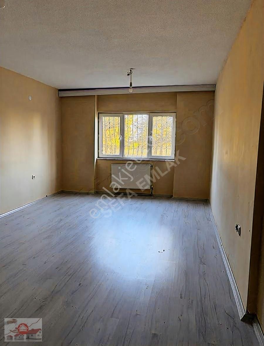 Bor Toki De Satılık 3+1 Daire Site İçerisinde Bireysel Kombili - Görsel 25