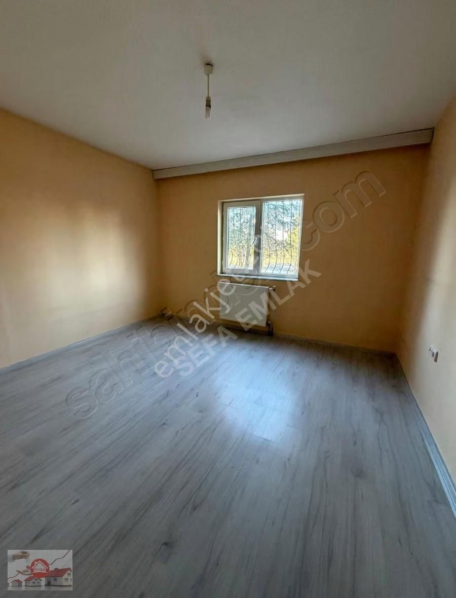 Bor Toki De Satılık 3+1 Daire Site İçerisinde Bireysel Kombili - Görsel 2