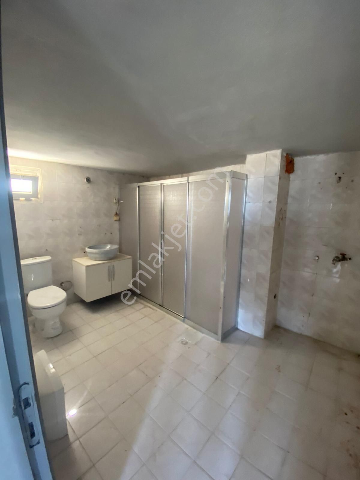 Adana Yüreğir Kozan Yolunda Ptt Evleri Kavşağına Yakın Konumda 3+1 Kiralık Aylık Fırsat Daire - Görsel 25