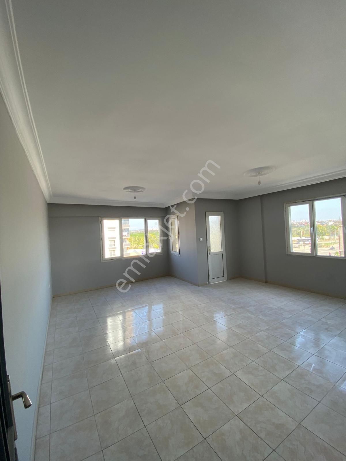 Adana Yüreğir Kozan Yolunda Ptt Evleri Kavşağına Yakın Konumda 3+1 Kiralık Aylık Fırsat Daire - Görsel 11