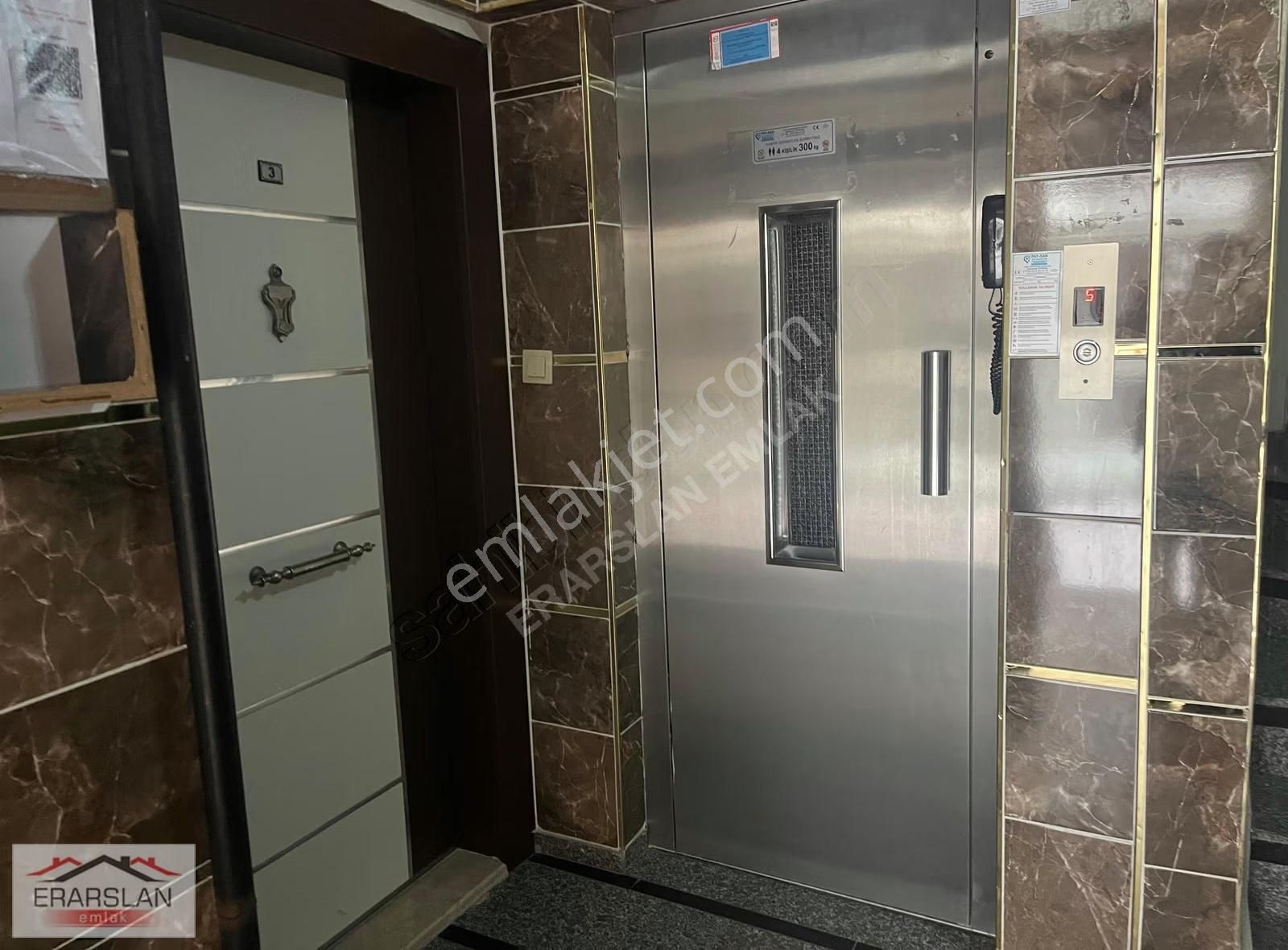 Erarslandan 9 Yıllık Balkonlu Ayrı Mutfaklı 2+1daire 65m2 Kombil - Görsel 14