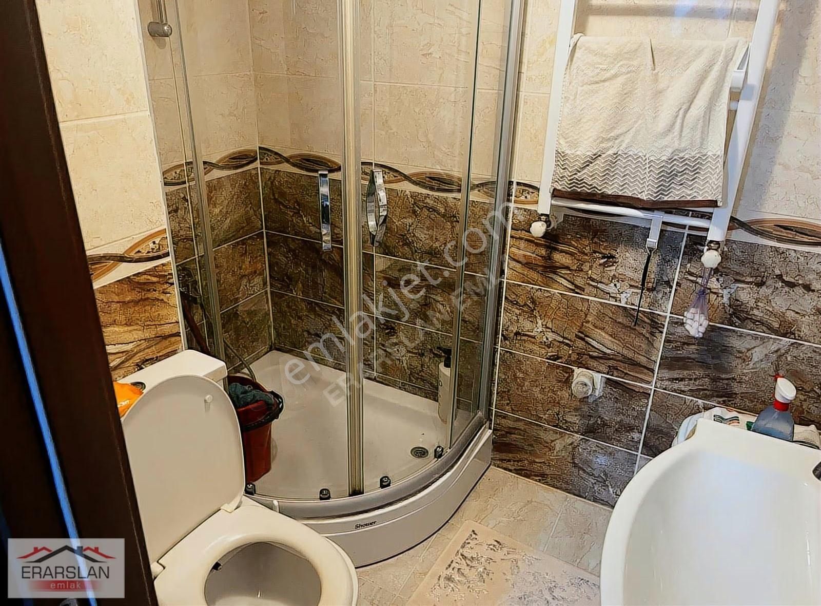 Erarslandan 9 Yıllık Balkonlu Ayrı Mutfaklı 2+1daire 65m2 Kombil - Görsel 18