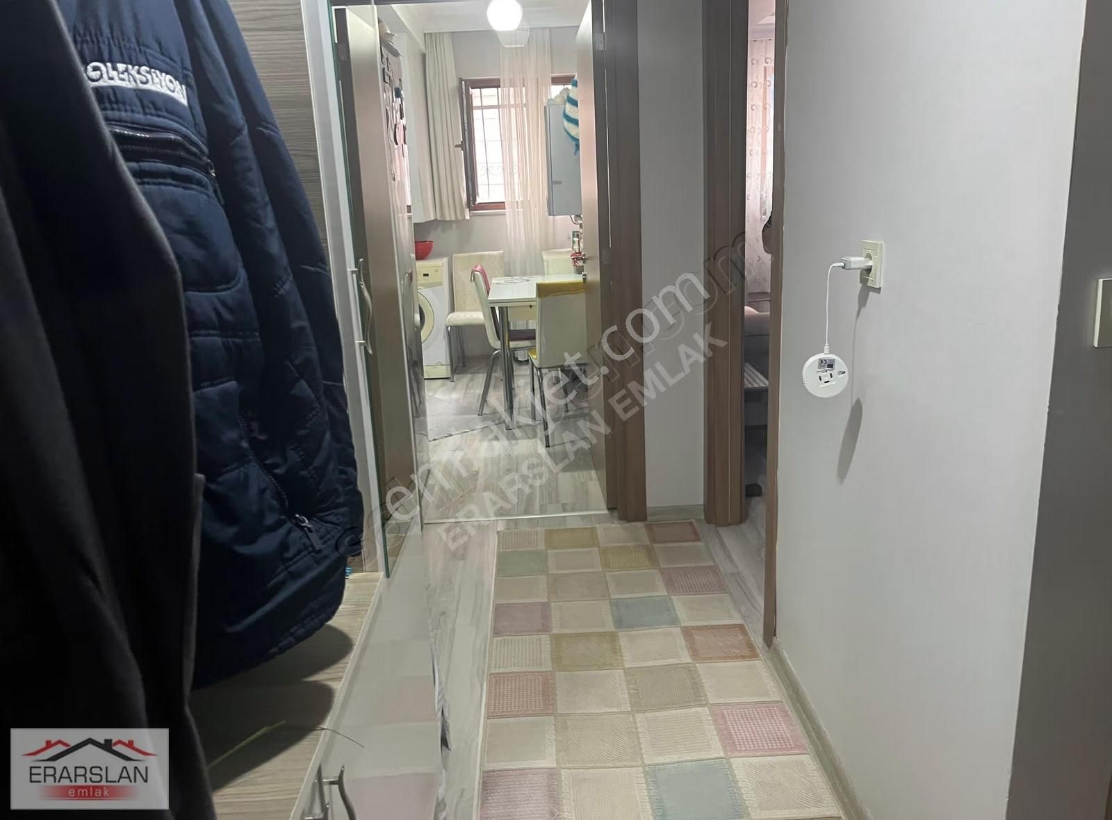 Erarslandan 9 Yıllık Balkonlu Ayrı Mutfaklı 2+1daire 65m2 Kombil - Görsel 7