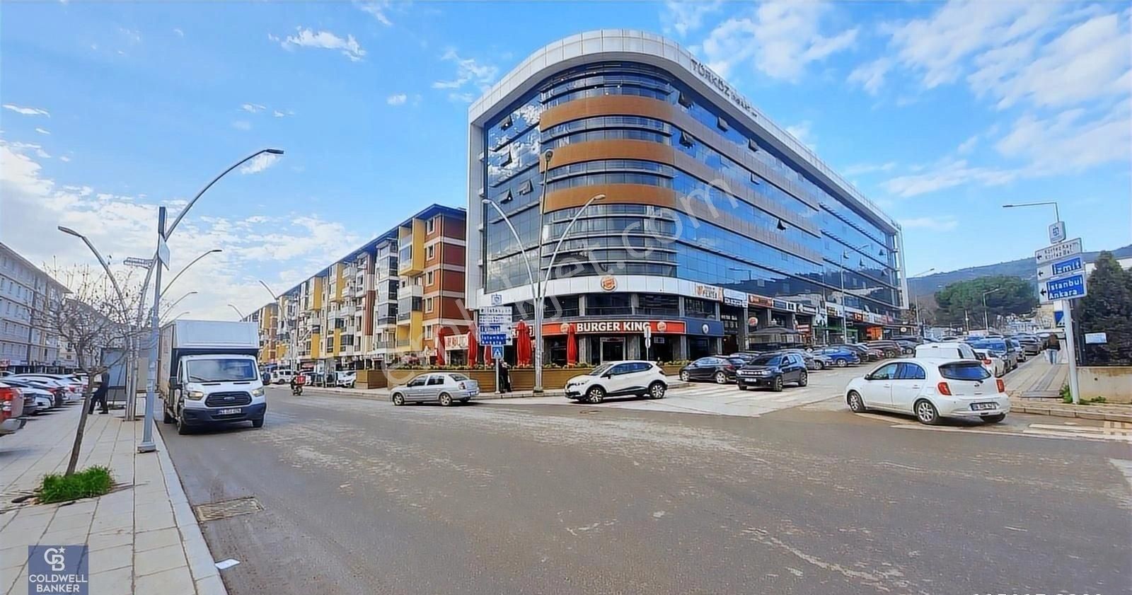 Körfezin Kalbinde Yatırım Fırsatı Merkezi Konum Satılık Dükkan