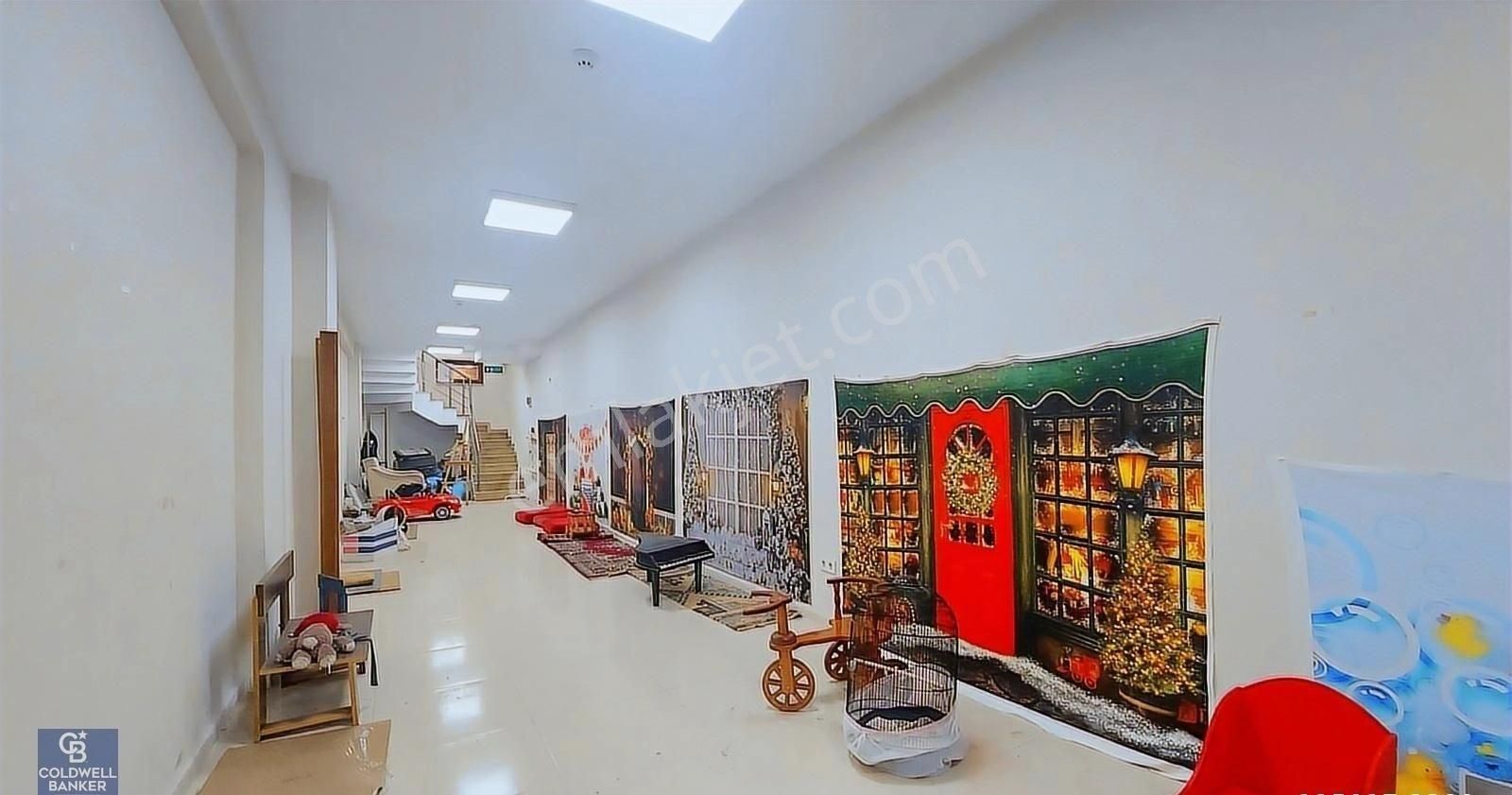 Körfezin Kalbinde Yatırım Fırsatı Merkezi Konum Satılık Dükkan - Görsel 17