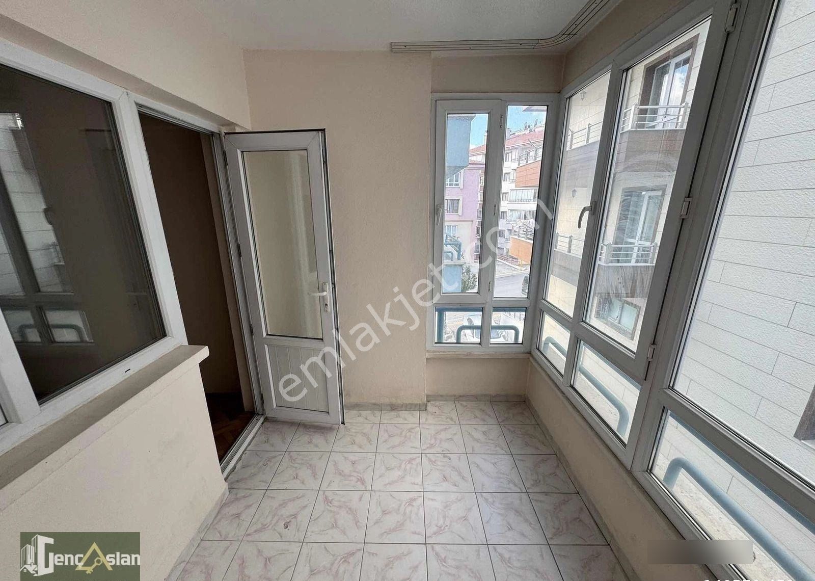 ▄gençaslan'dan▄ Natoyolu Cadde Üzerinde 3+1 Kiralık Daire - Görsel 13