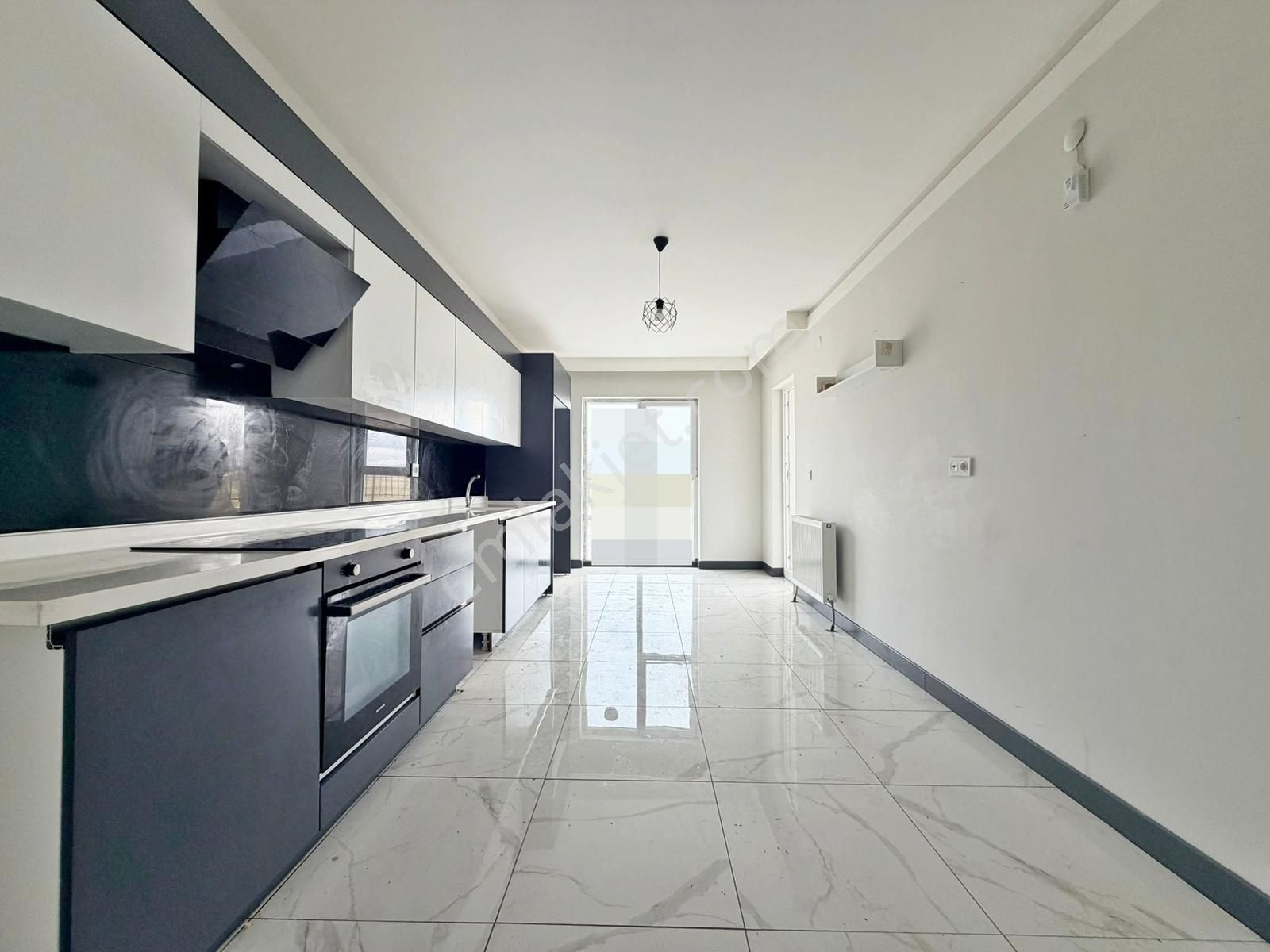 Yuvam'dan Site İçerisinde Acil Satılık 3+1 Kaçmaz Fiyata Daire