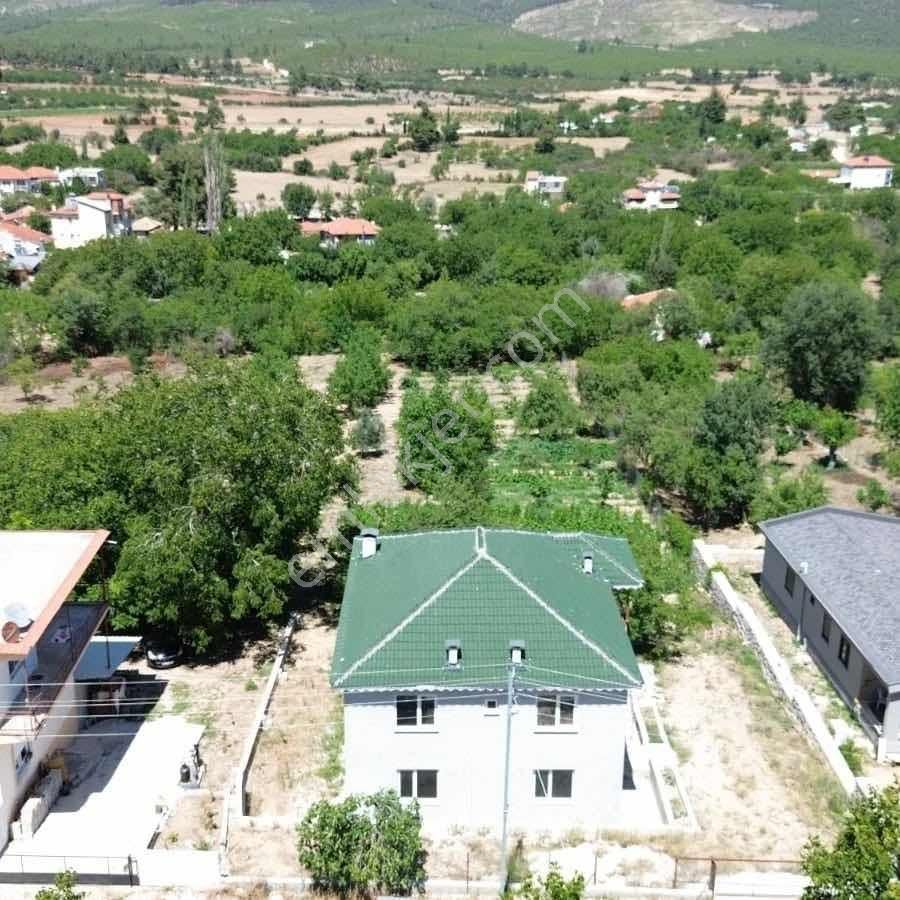 Korkuteli Çomaklı Mah. 1893m2 Satılık Tarla+bağ Bahçe - Görsel 5