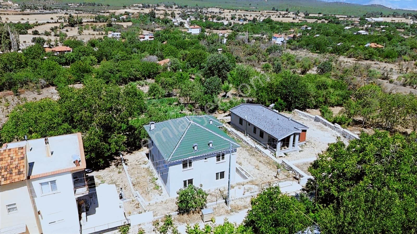 Korkuteli Çomaklı Mah. 1893m2 Satılık Tarla+bağ Bahçe - Görsel 8