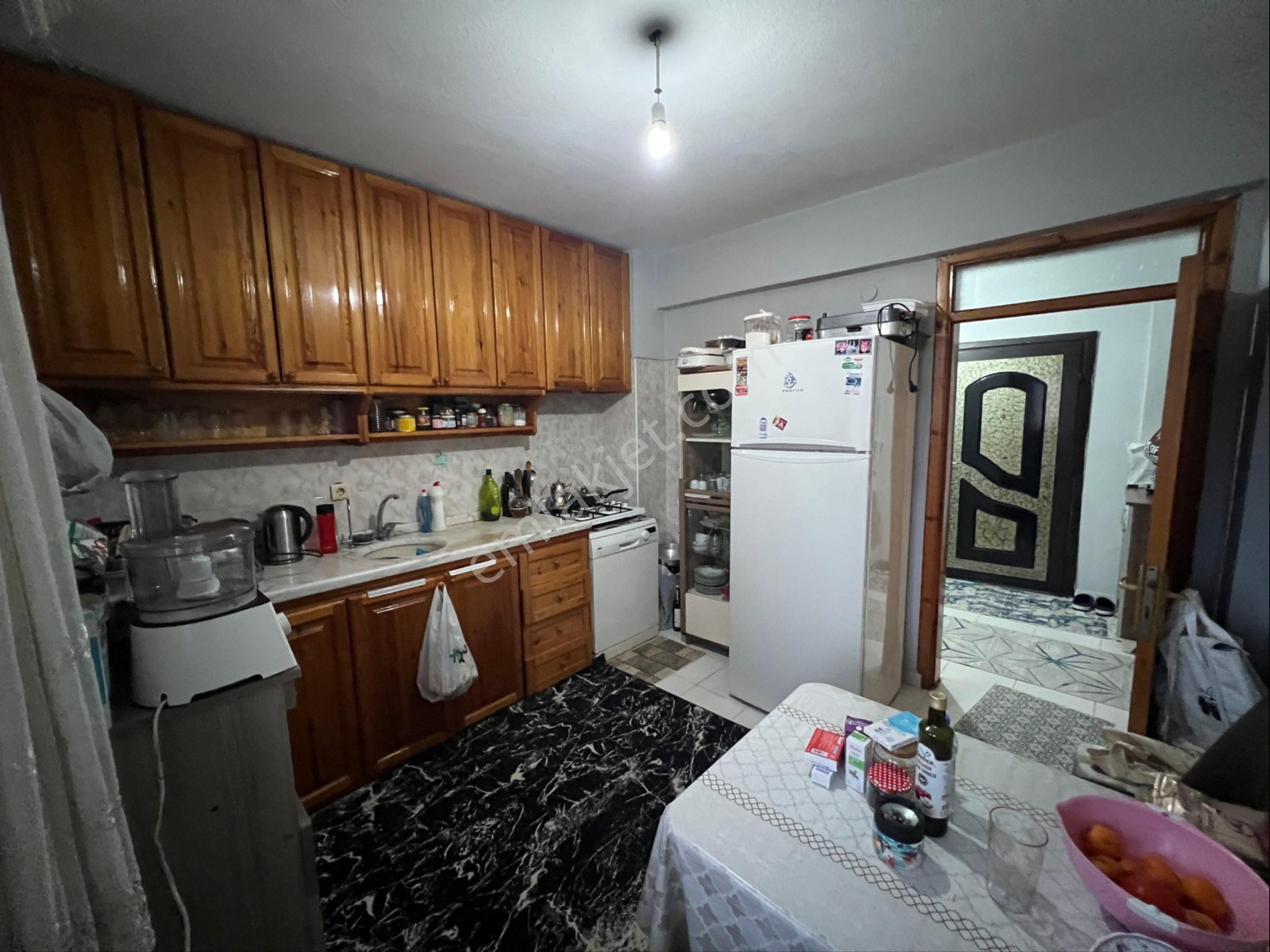 Milas Burgaz’da Çevre Yoluna Sıfır 3. Kat Çift Balkonlu Daire - Görsel 3