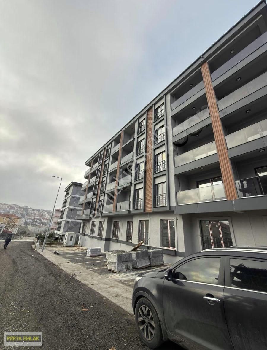 Atatürk Mah Soğancılar Cad 2+1 Ebeveyn Banyolu Ara Kat