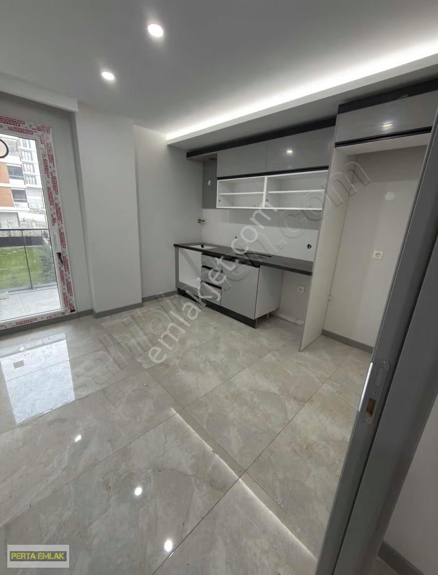 Atatürk Mah Soğancılar Cad 2+1 Ebeveyn Banyolu Ara Kat - Görsel 8