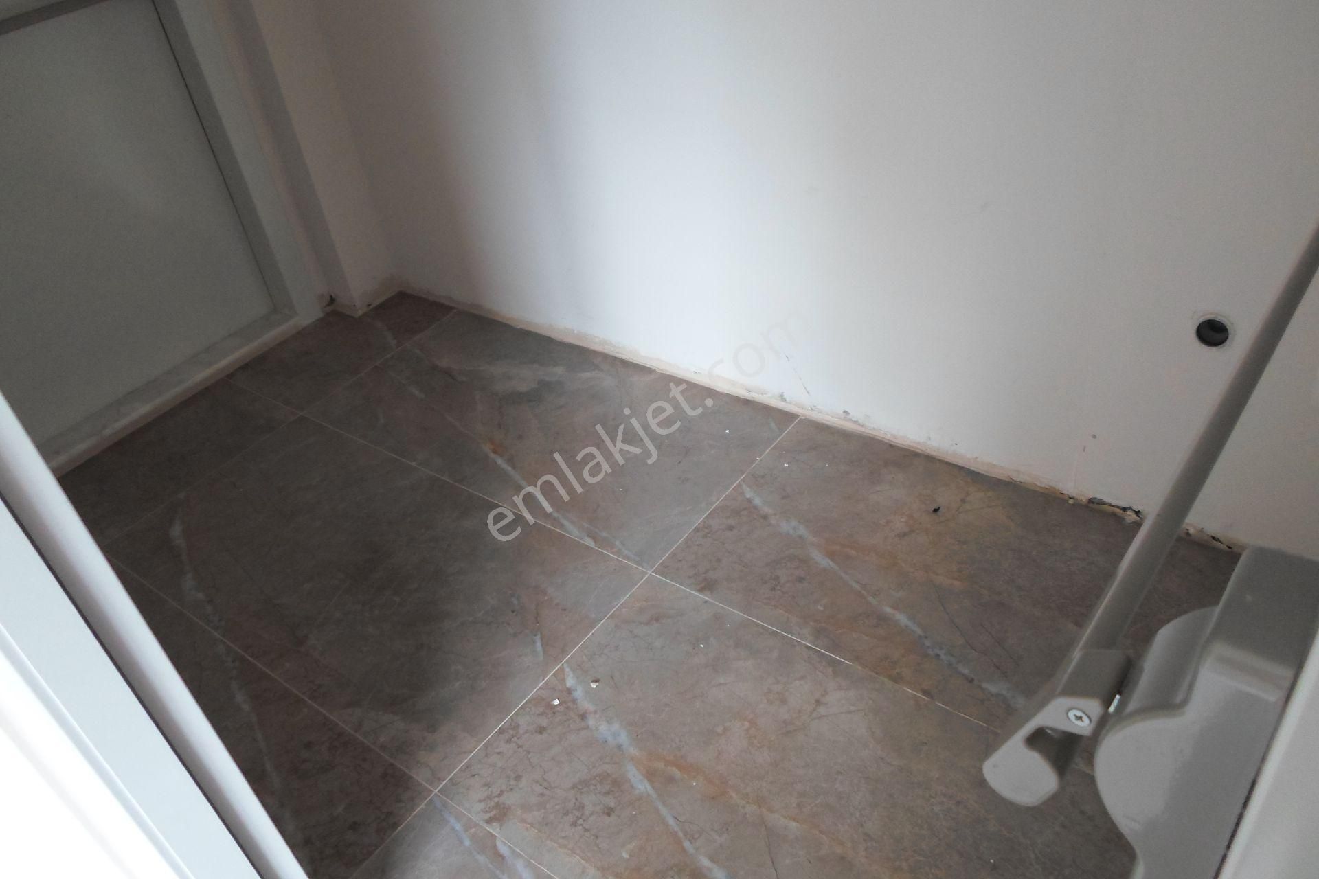 Aylık 2+1*d.gaz*mezitli Kalbi*2 Banyo*kiralık Daire*.. - Görsel 8