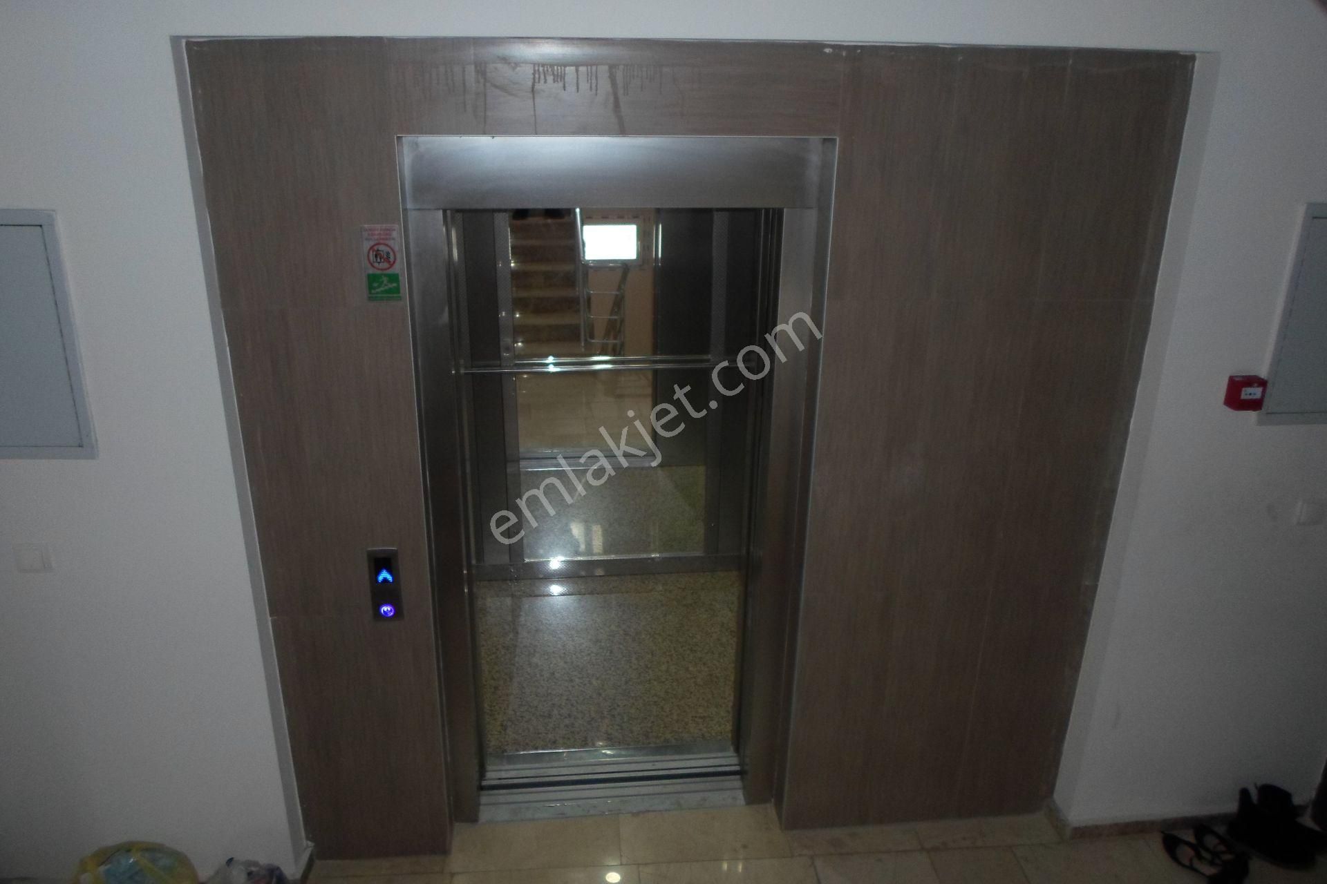Aylık 2+1*d.gaz*mezitli Kalbi*2 Banyo*kiralık Daire*.. - Görsel 18