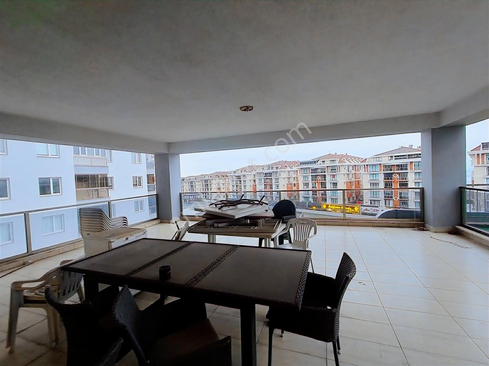 Beylikdüzü Kubis Park Eşyalı Ve Büyük Teraslı 2+1 Kiralık Ofis - Görsel 5