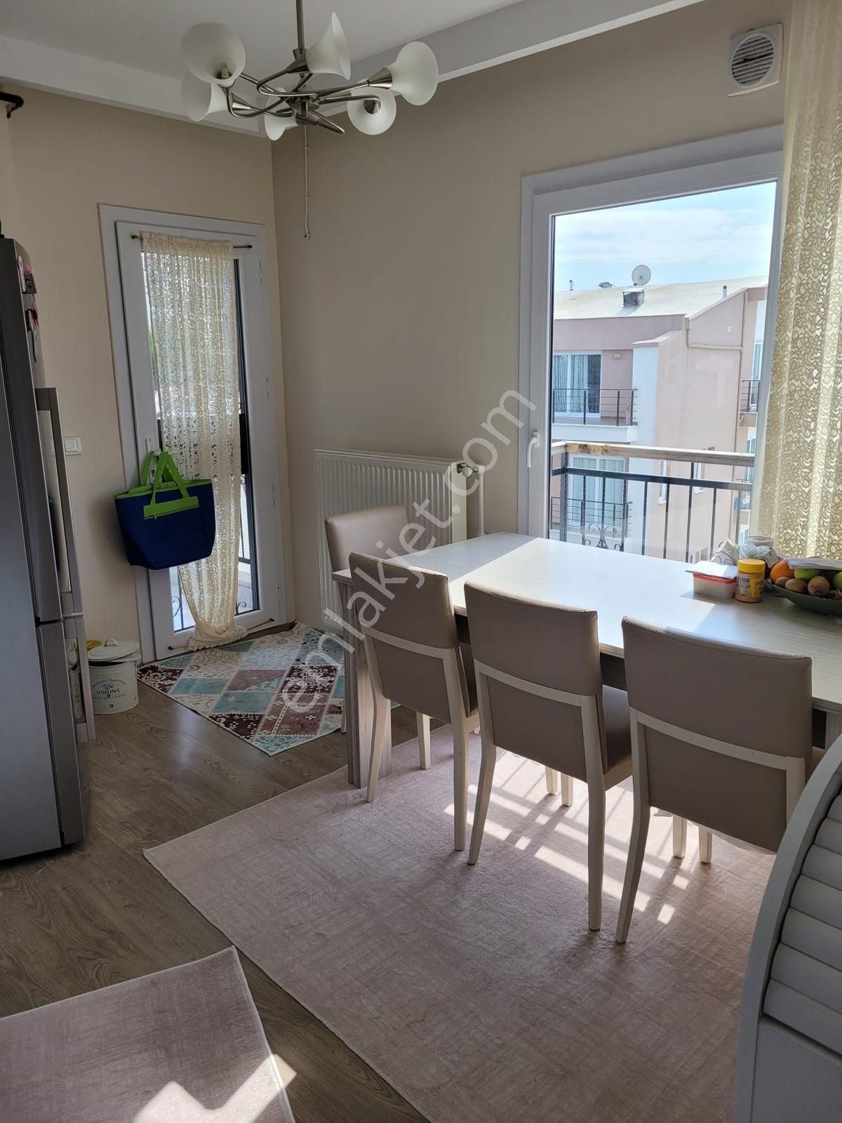 *2+1 *karslılar *5-3katı 3yaşında Net 95m2* Dgaz *hasarsız *menderese *5dakika Yürüme 2banyo Bahçeli - Görsel 12