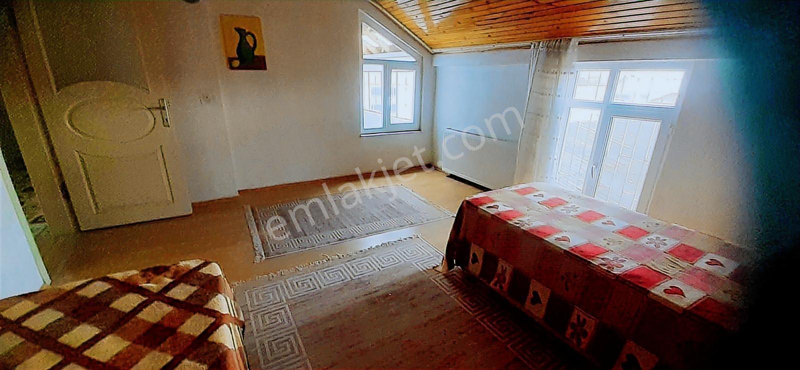 Edis Emlak Birol Acar'dan Emirefendide Kiralık Eşyalı 2+1 Daire - Görsel 10