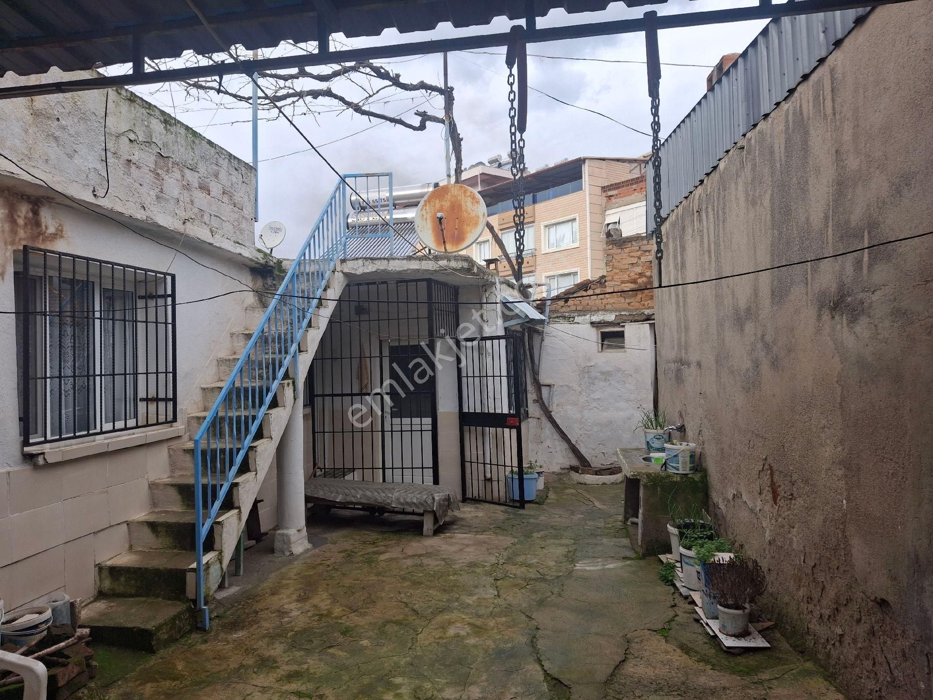 Seyrantepe Mah Satılık Yer Evi - Görsel 13