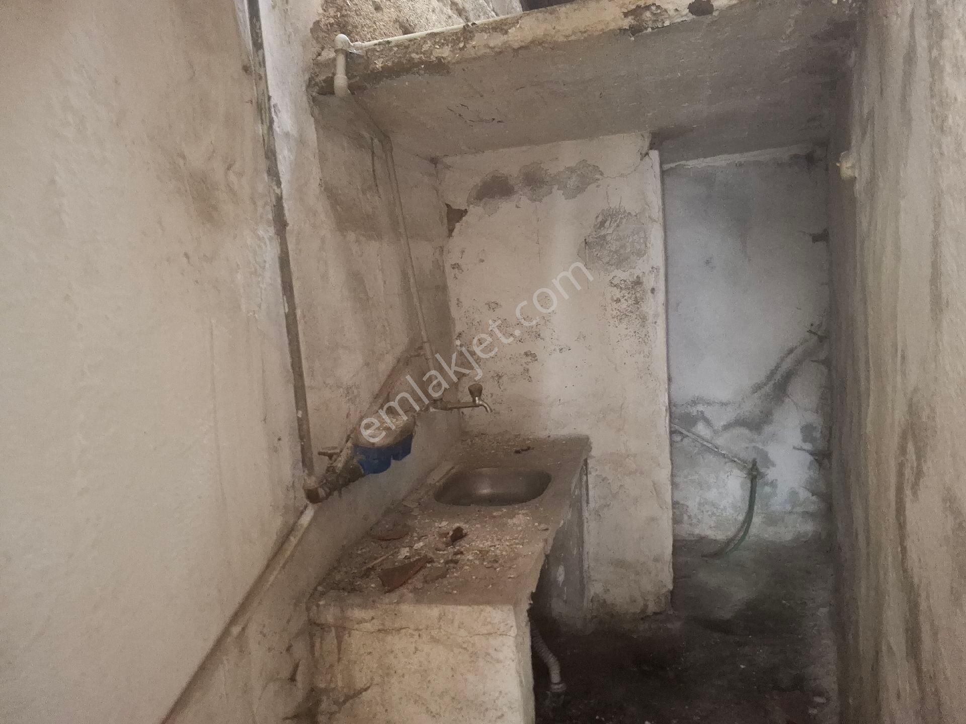 Seyrantepe Mah Satılık Yer Evi - Görsel 32