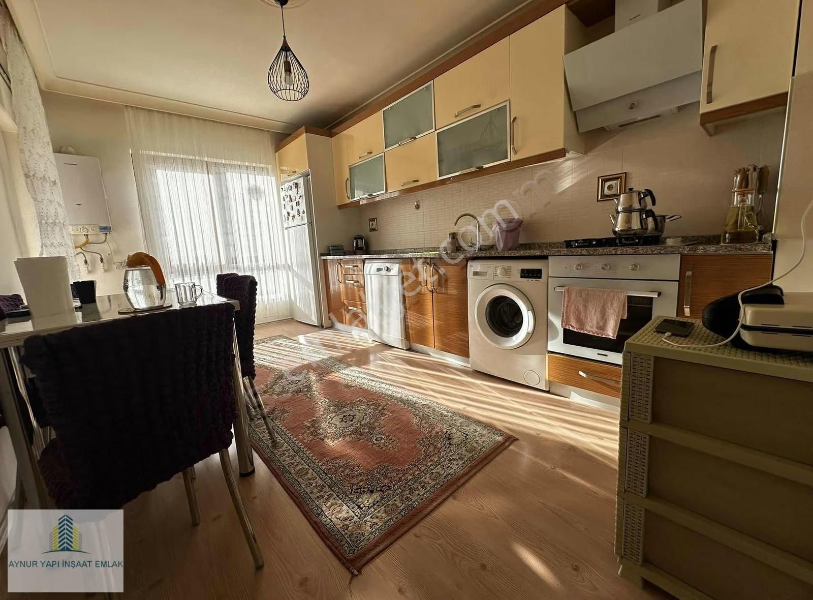 Aynur Emlak'dan 3+1 Satılık Lüks Daire - Görsel 11