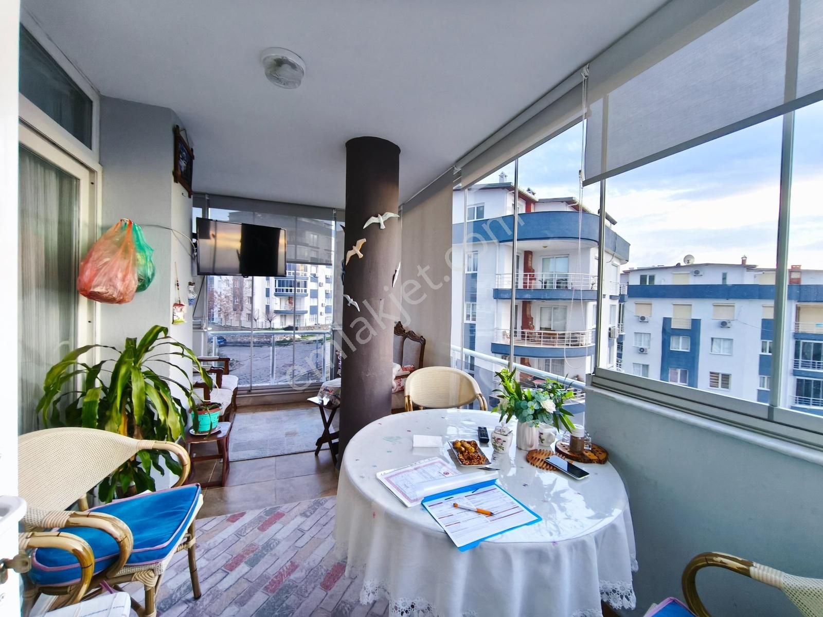 Kuşadasında Satılık Deniz Ve Şehir Manzaralı, 4+1 Dubleks Daire - Görsel 21