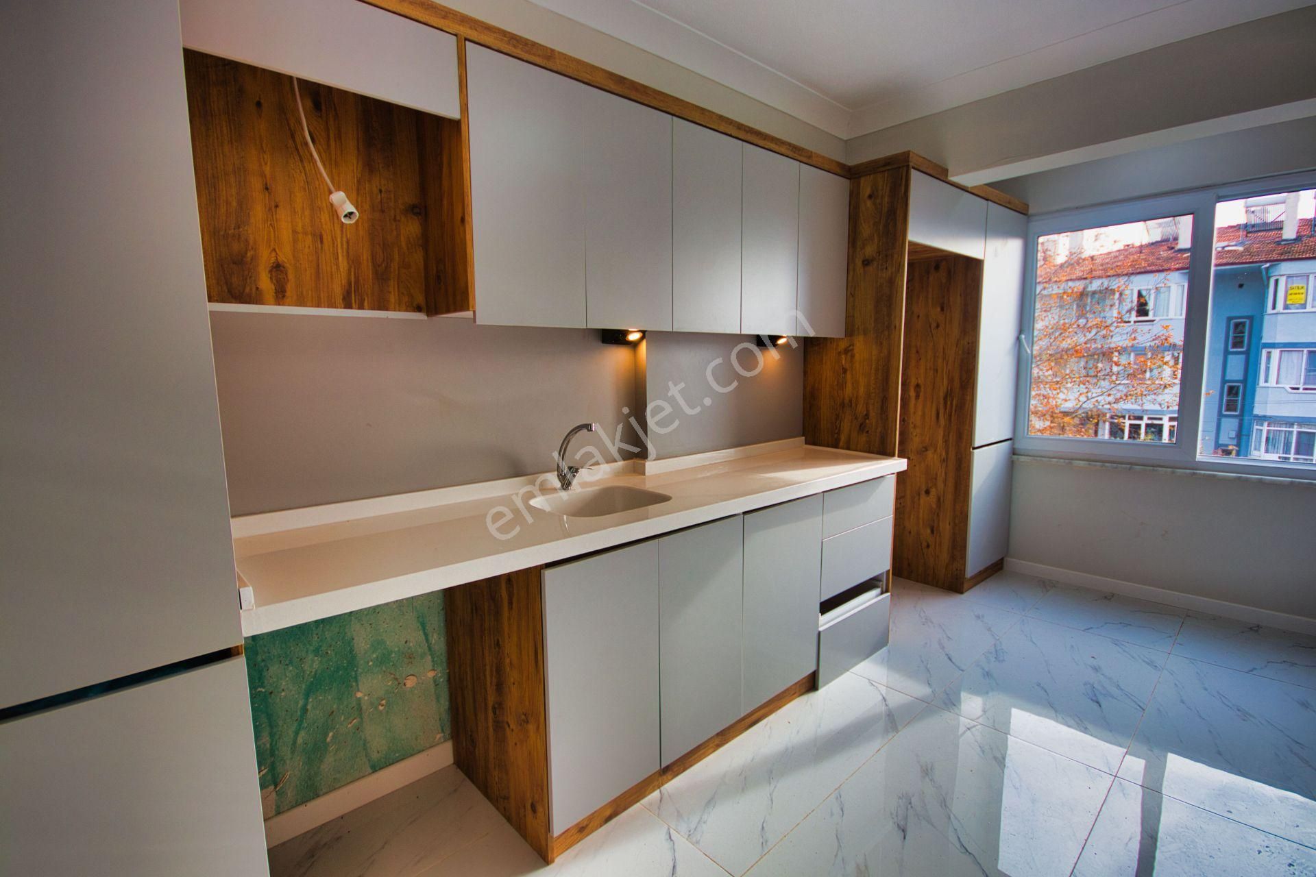 🛑🛑aktif'ten Akçay'da Satılık Karçırılmayacak Fırsat Çift Banyolu Geniş Arakat 2+1 Daire